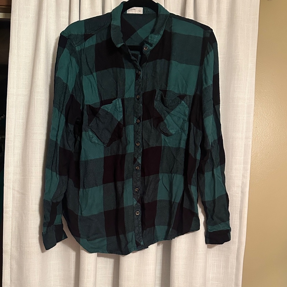 Maurices Hunter Green and Black Plaid Button-Down Shirt
